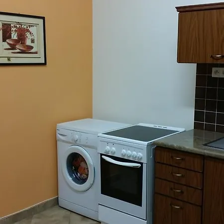 Apartment Ana *