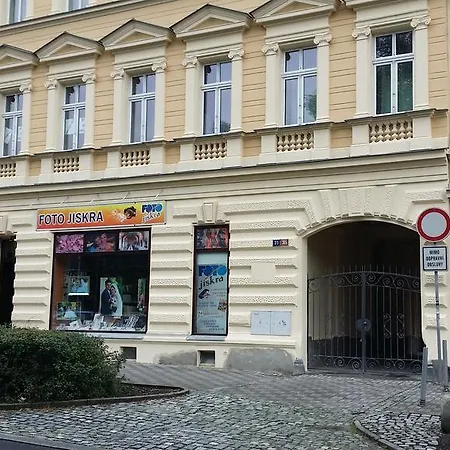 Ana Karlovy Vary